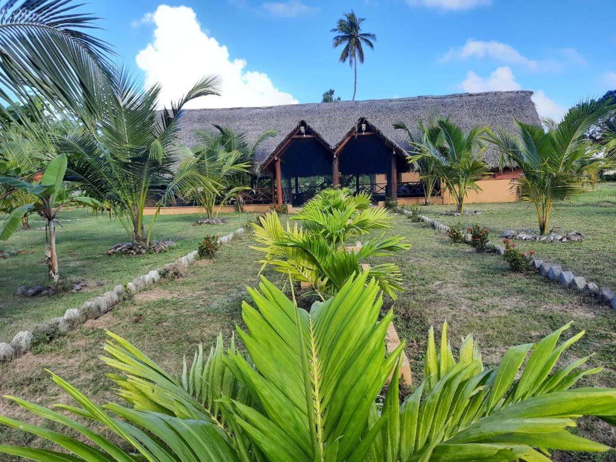 The Tottam Beach Hotel - Trincomalee Exterior foto