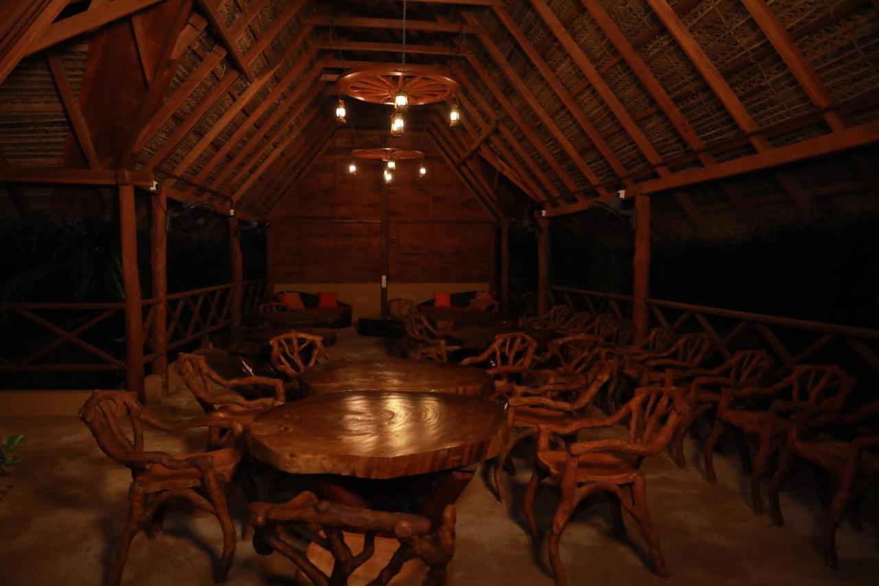 The Tottam Beach Hotel - Trincomalee Exterior foto