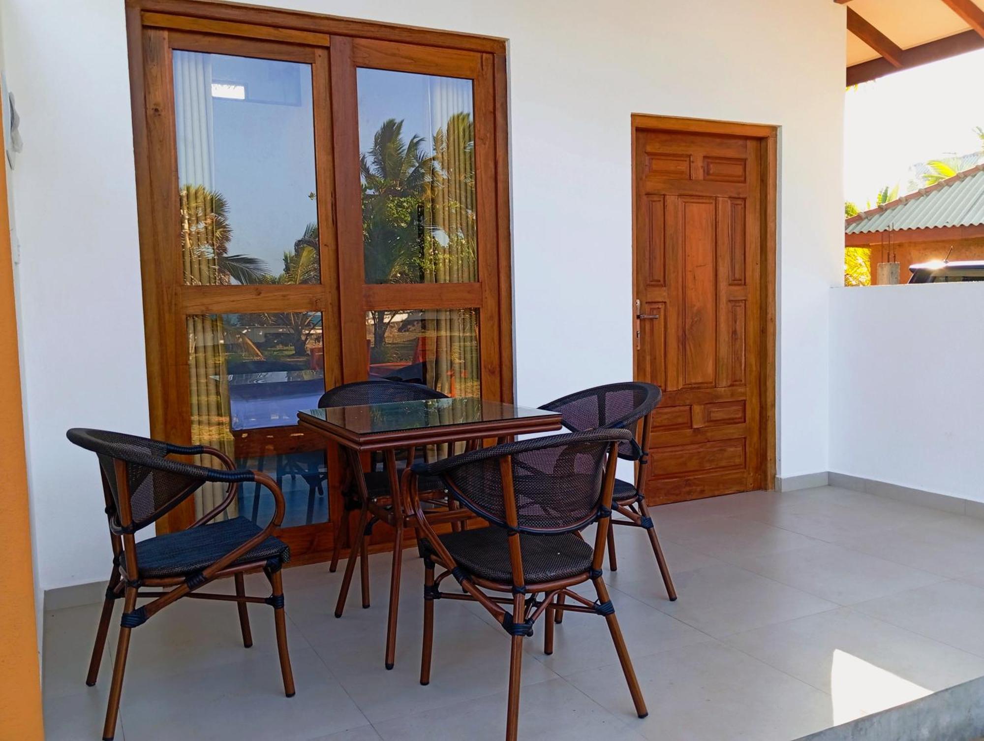 The Tottam Beach Hotel - Trincomalee Exterior foto