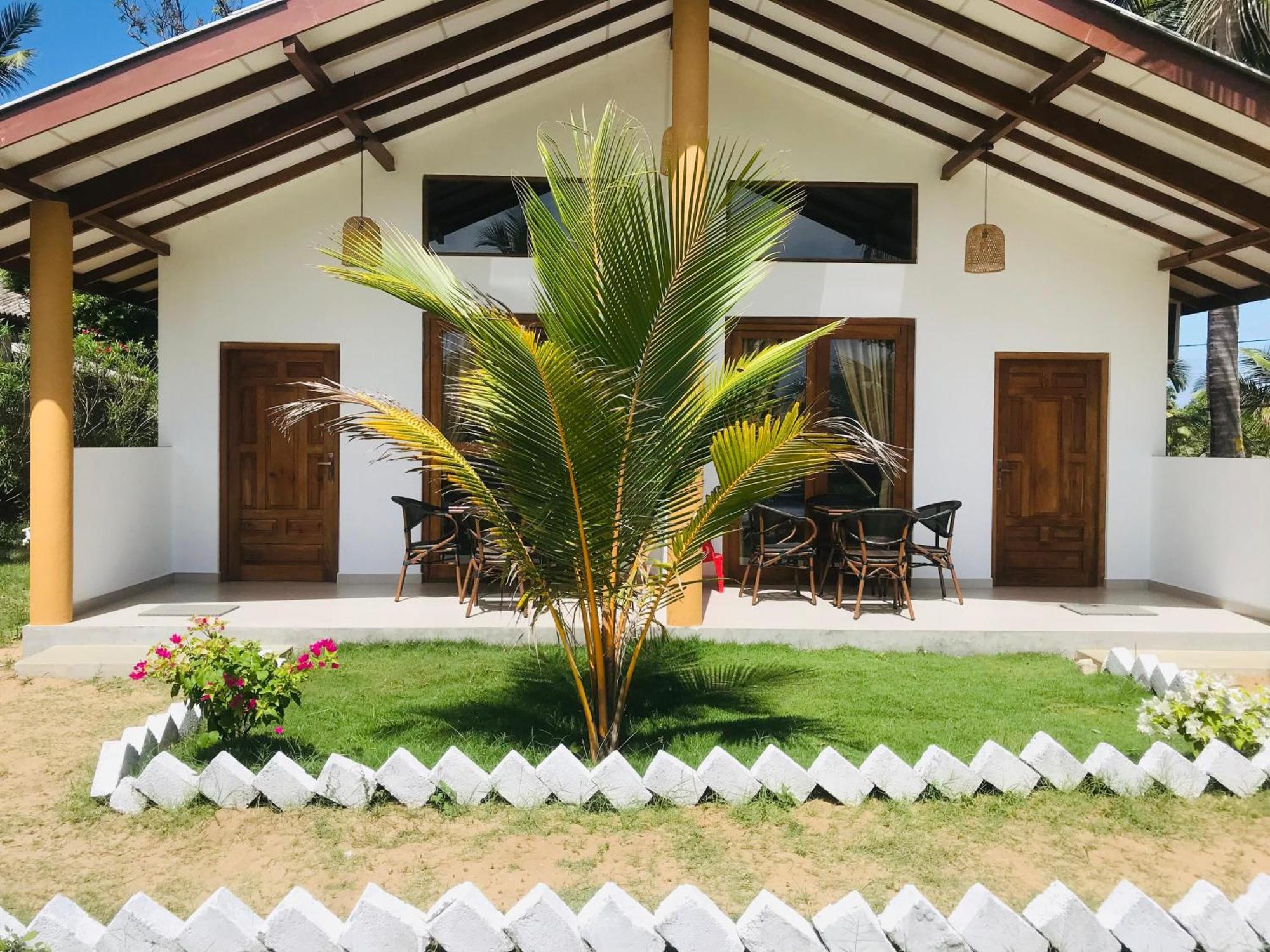 The Tottam Beach Hotel - Trincomalee Exterior foto